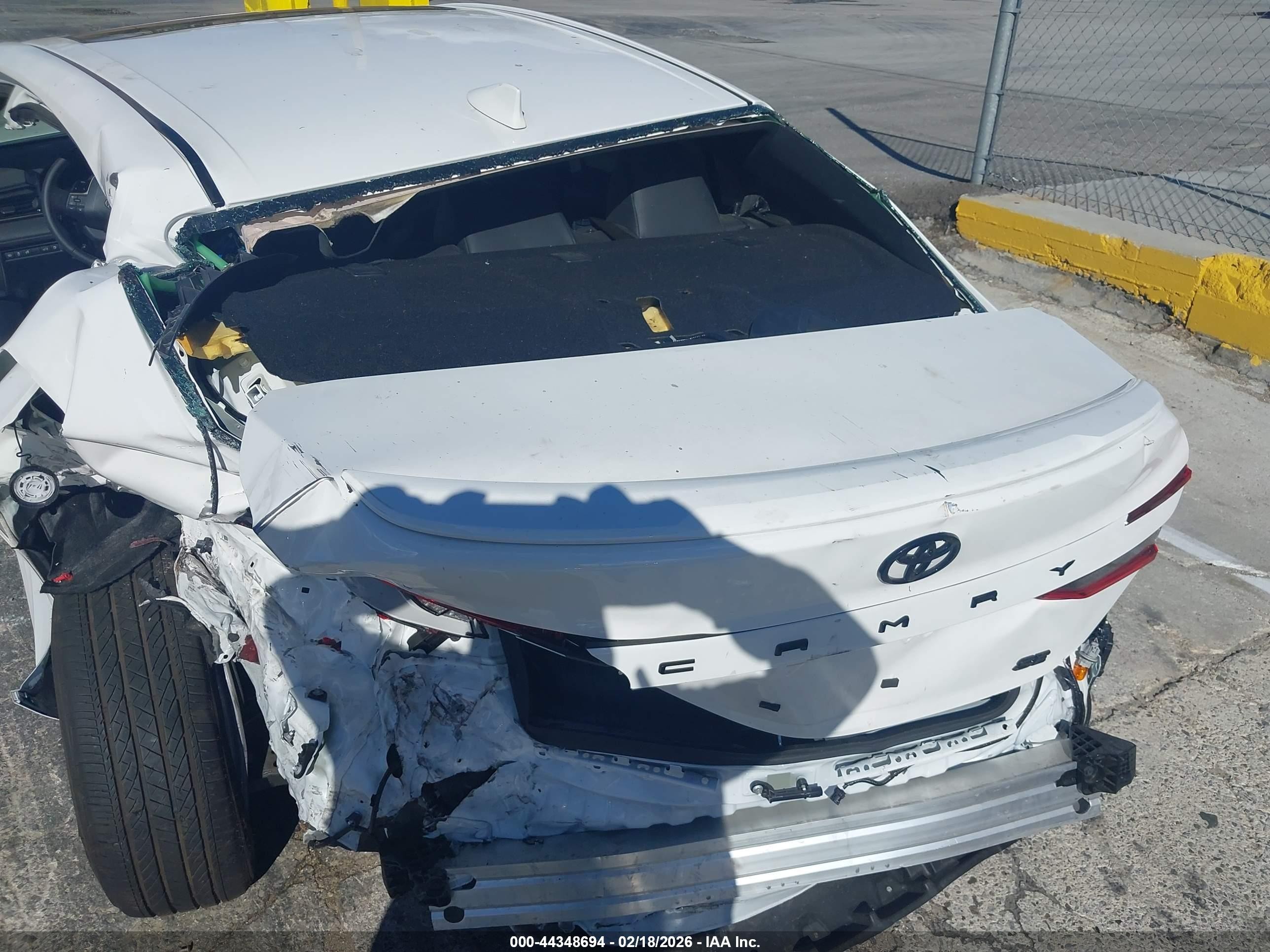 2025 Toyota Camry Se White vin: 4T1DAACK8SU088837