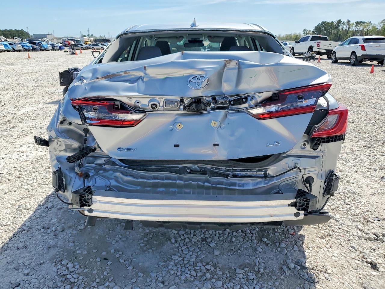 2025 Toyota Camry Le Silver vin: 4T1DAACK8SU129824