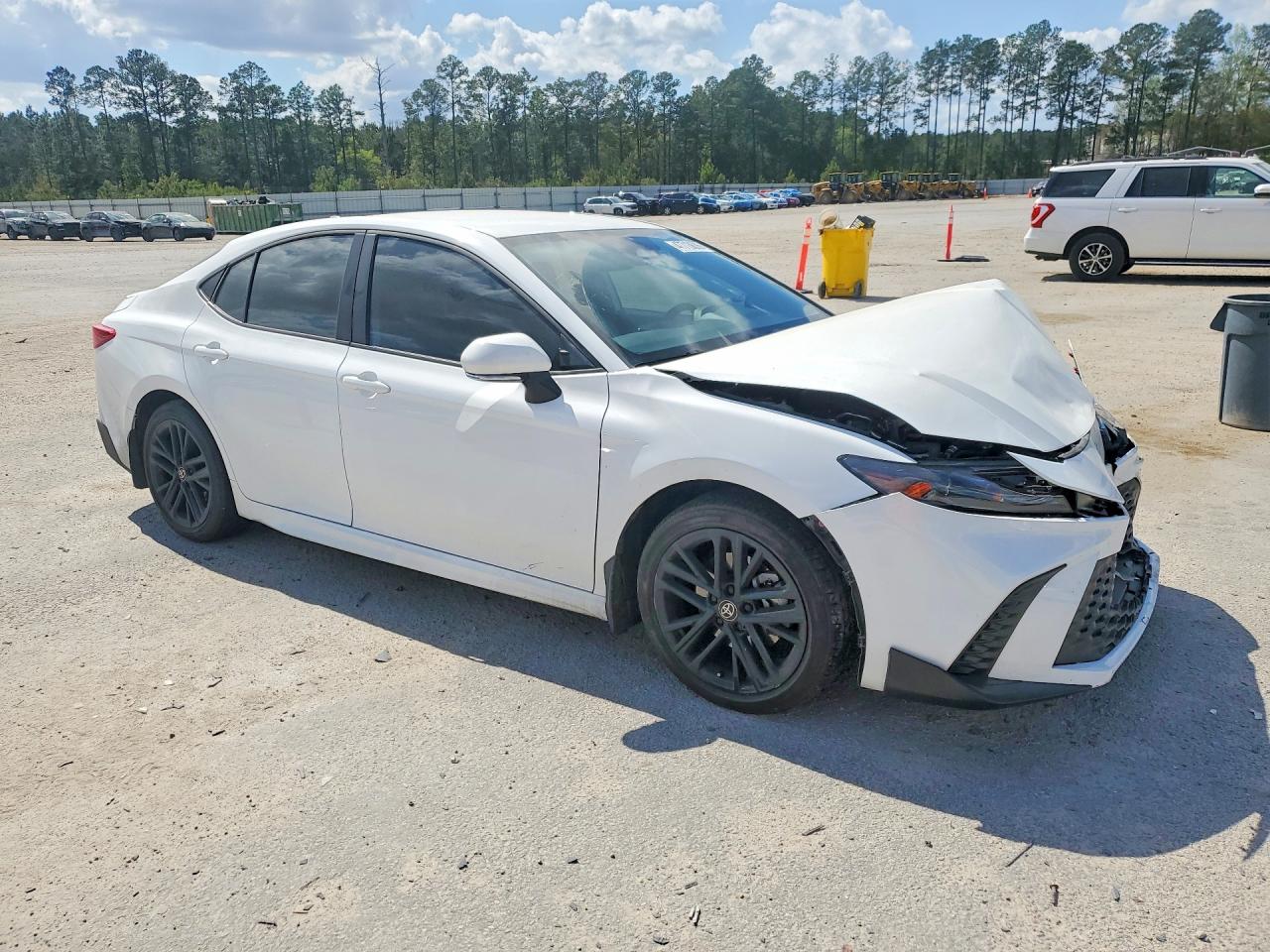 2025 Toyota Camry Se White vin: 4T1DAACK8SU605098