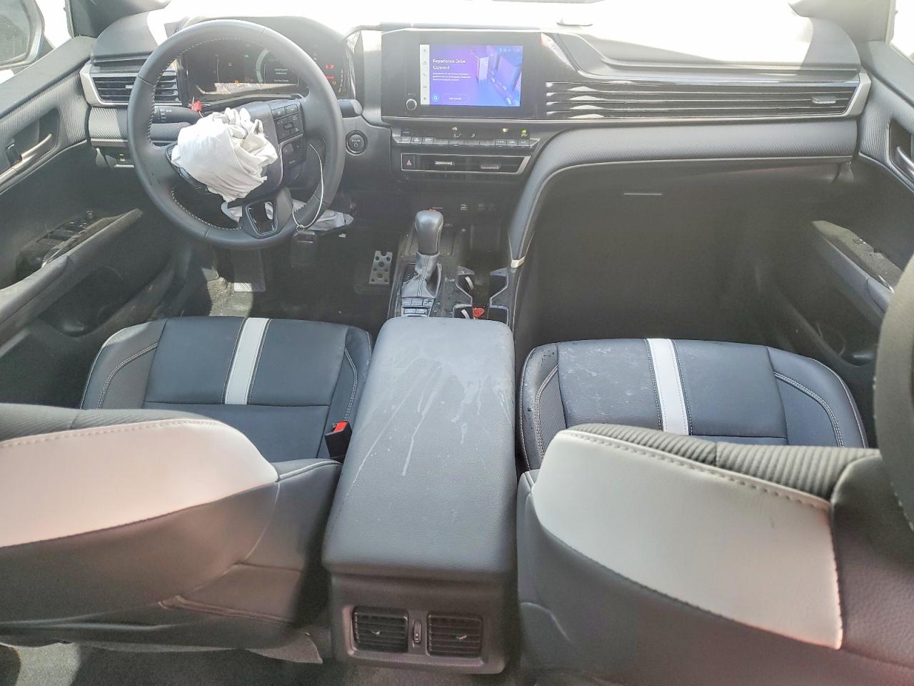 2025 Toyota Camry Se White vin: 4T1DAACK8SU605098