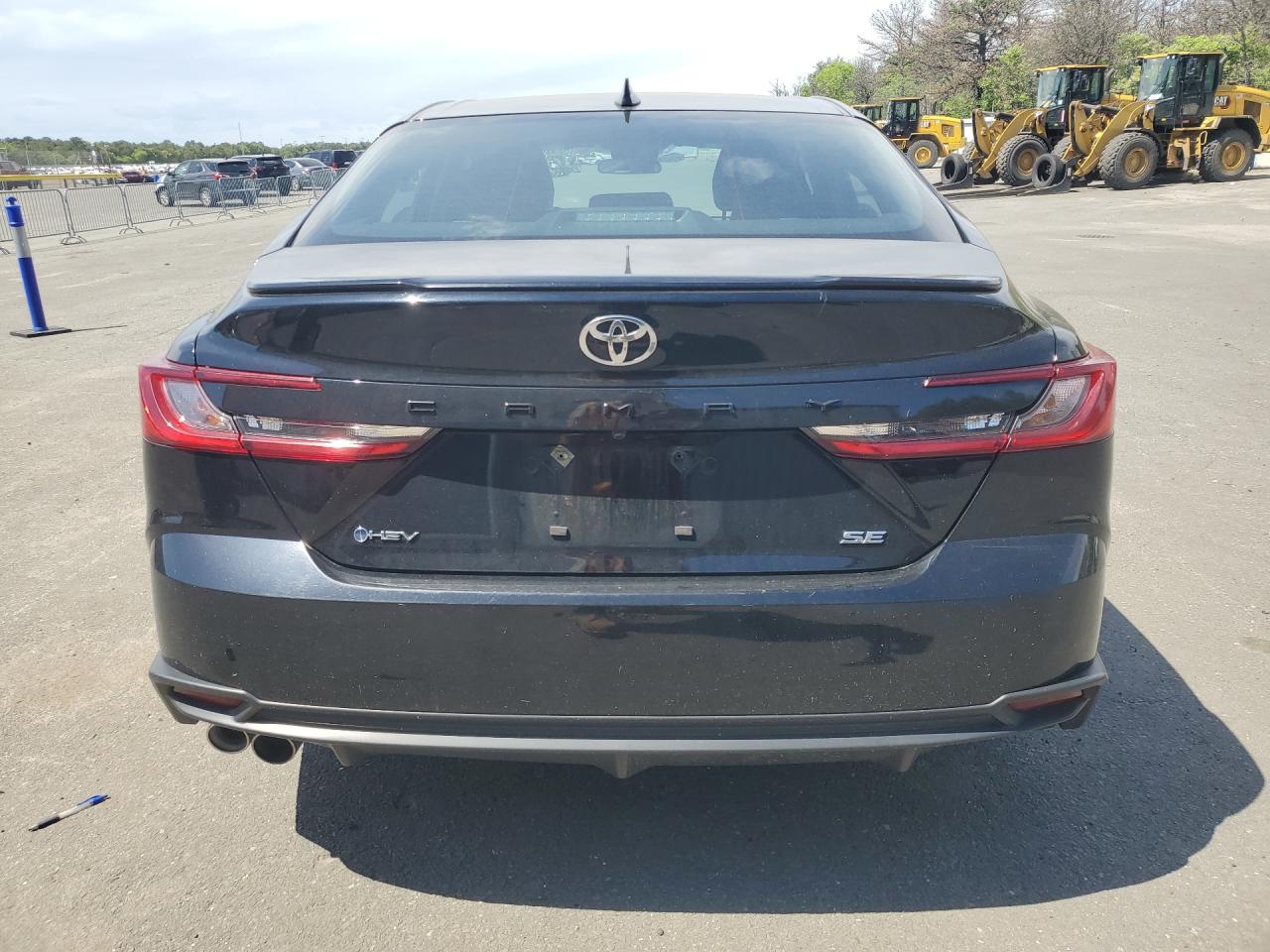 2025 Toyota Camry Se Black vin: 4T1DAACK9SU045236 Damage: Deck Lid, Heavy Scratch, 1/2 To 1 Inch