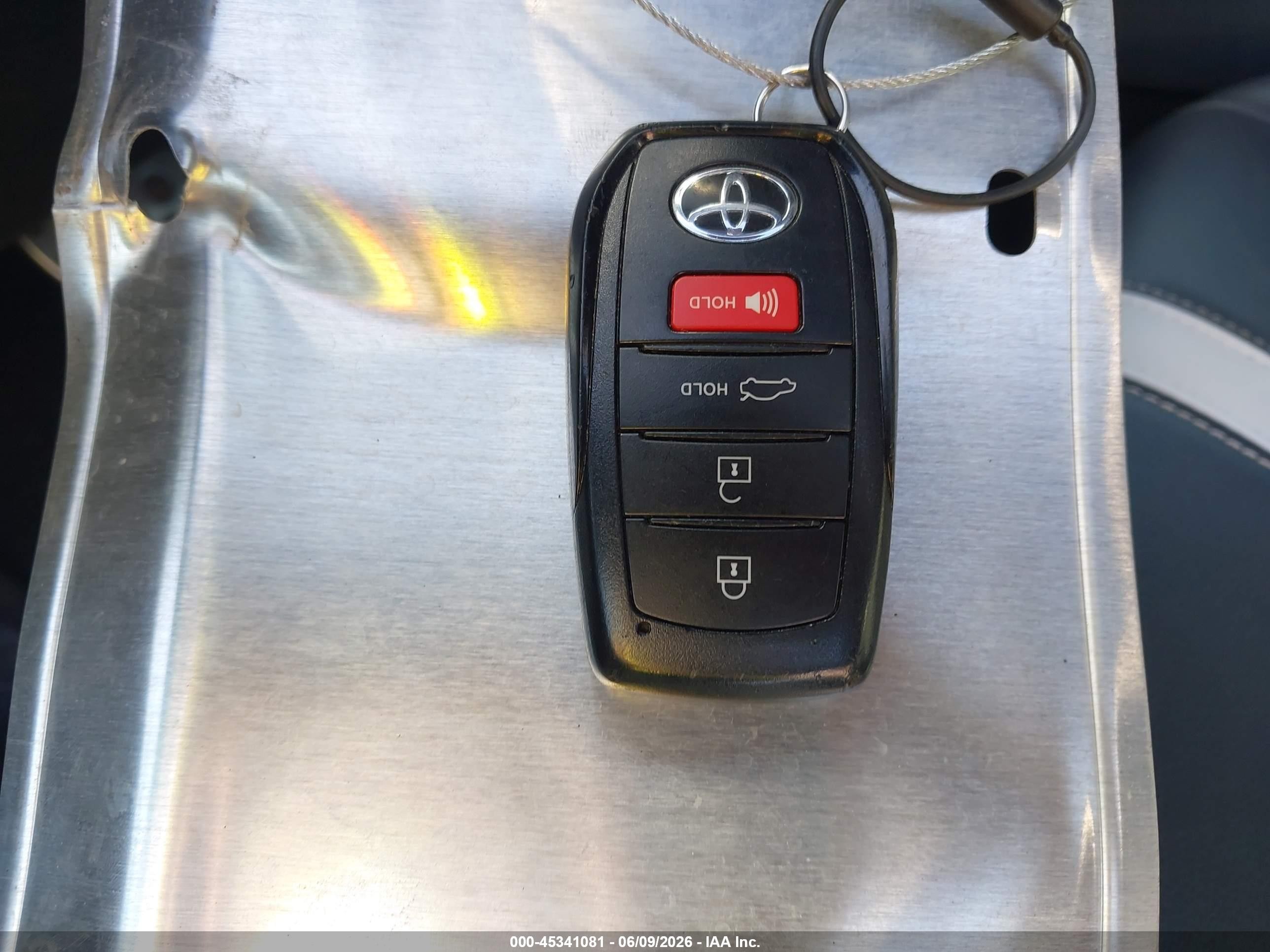 2025 Toyota Camry Se White vin: 4T1DAACK9SU100025