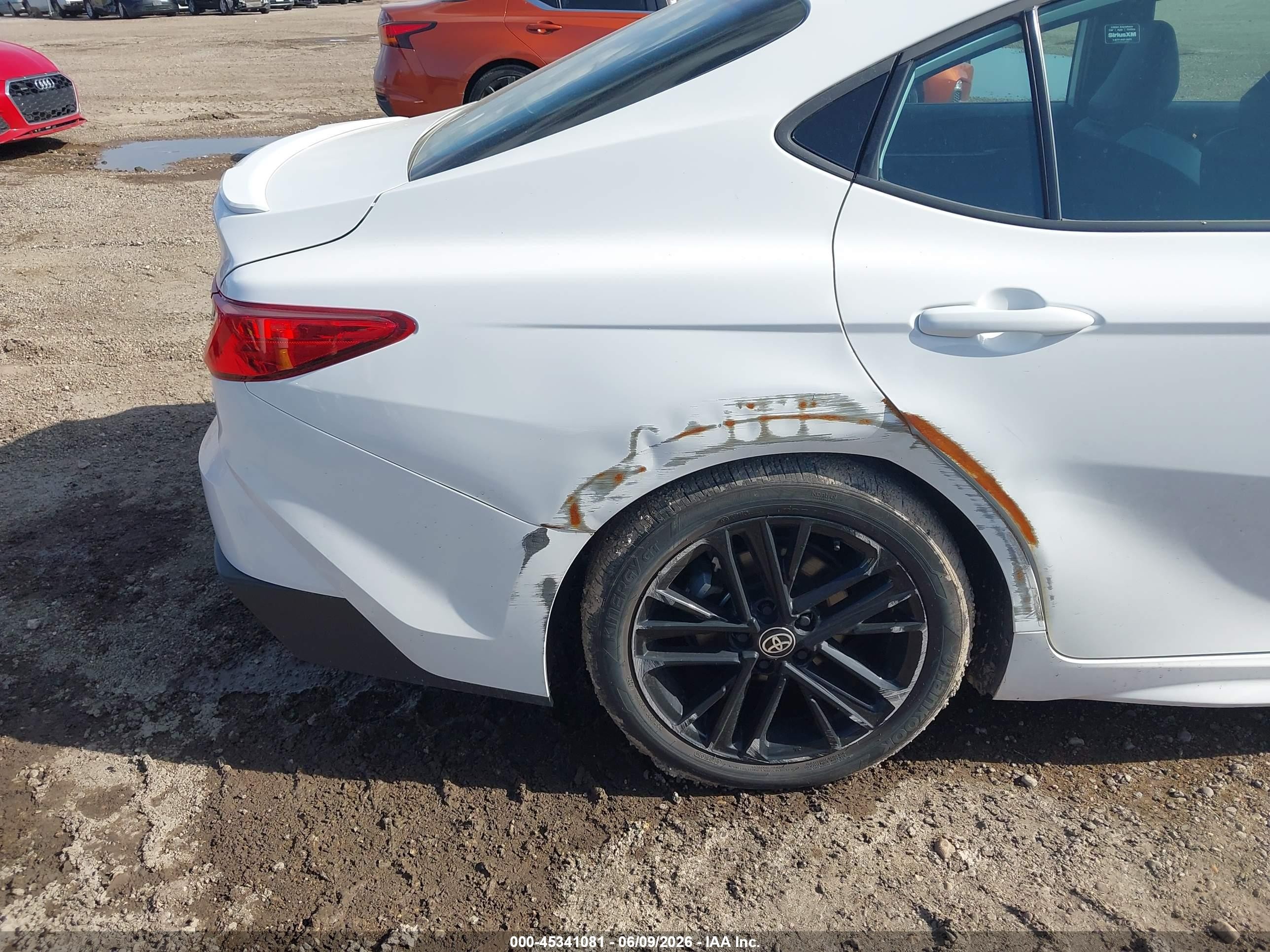 2025 Toyota Camry Se White vin: 4T1DAACK9SU100025