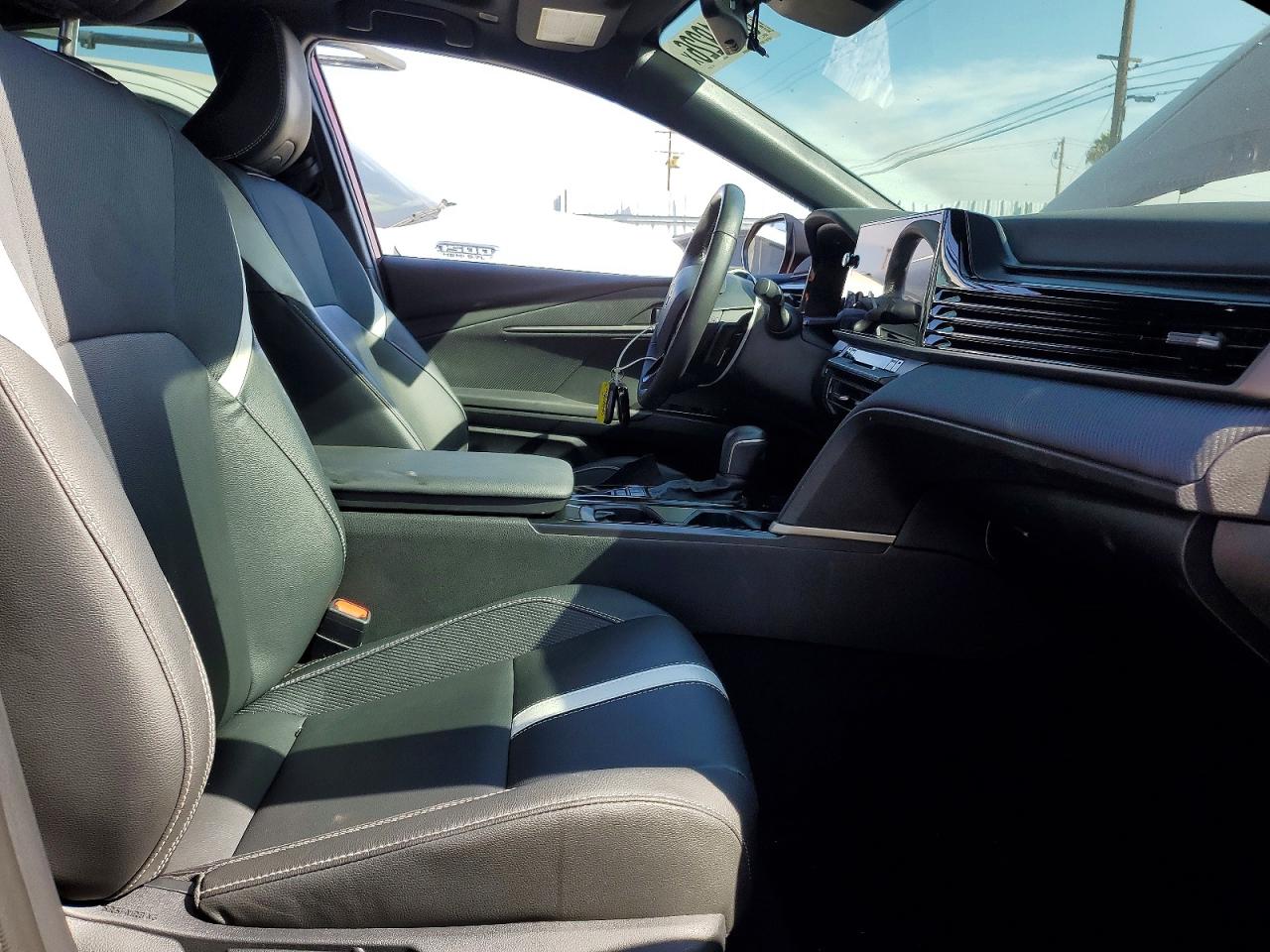 2025 Toyota Camry Se Красный vin: 4T1DAACK9SU101370