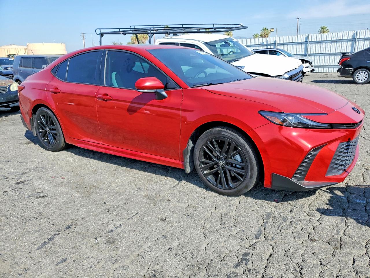 2025 Toyota Camry Se Красный vin: 4T1DAACK9SU101370