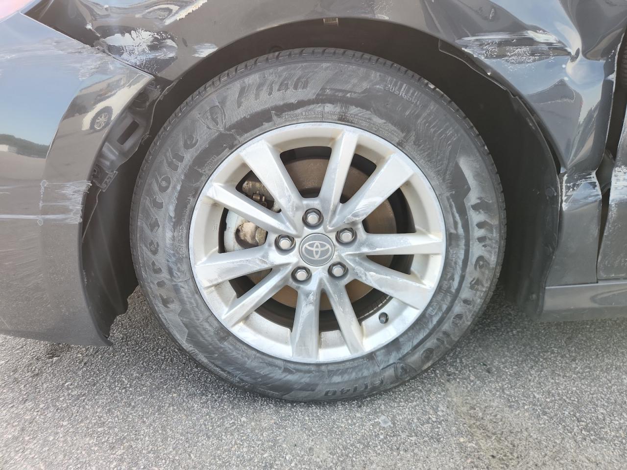 2025 Toyota Camry Le Gray vin: 4T1DAACK9SU144767 Damage: Left Front Wheel, Curb Rash, > 12 Inches