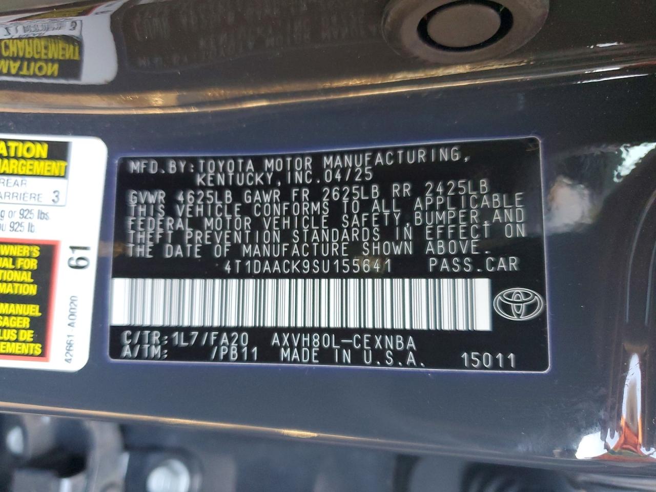 2025 Toyota Camry Le Gray vin: 4T1DAACK9SU155641