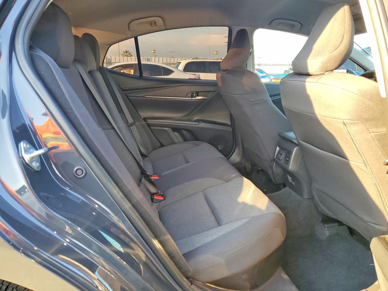 2025 Toyota Camry Le Gray vin: 4T1DAACK9SU155641