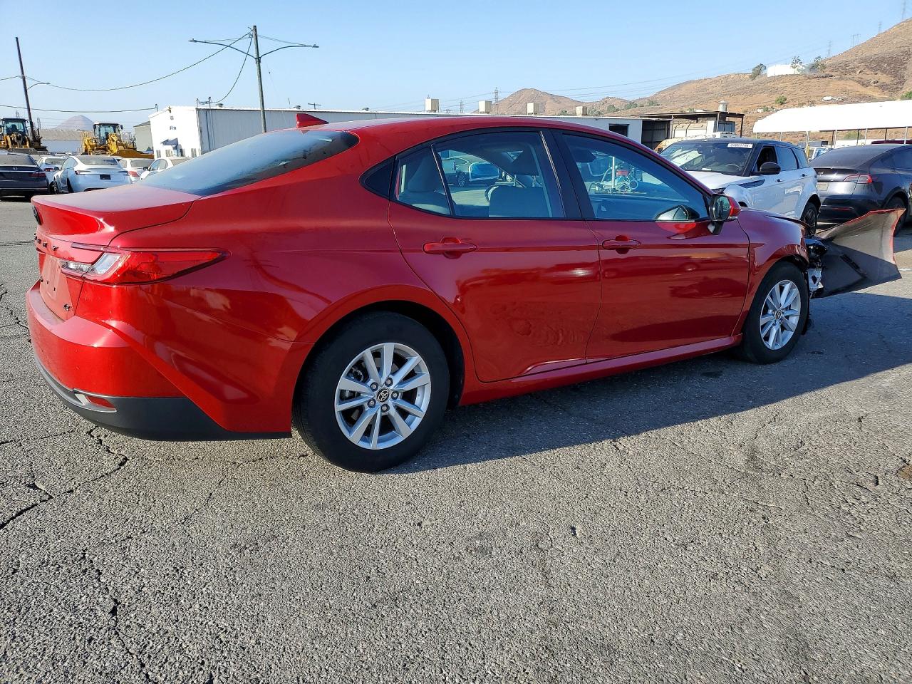 2025 Toyota Camry Le Red vin: 4T1DAACK9SU158684