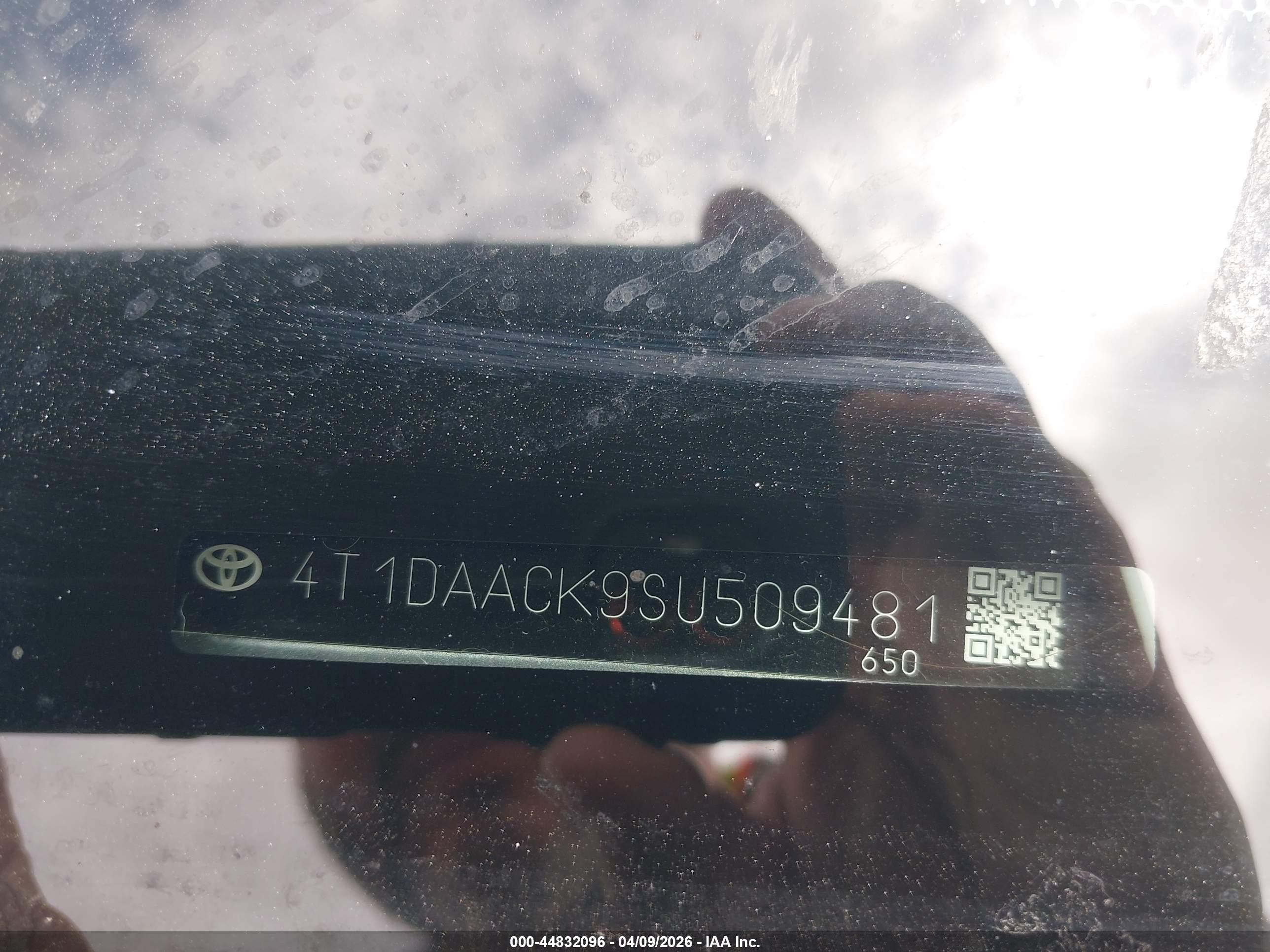 2025 Toyota Camry Se Gray vin: 4T1DAACK9SU509481