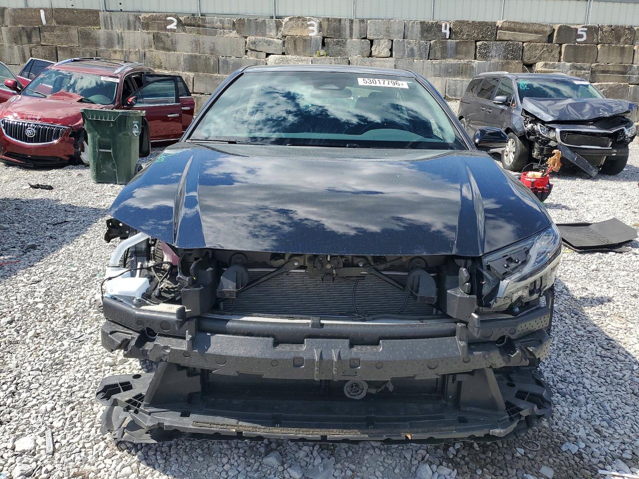 2025 Toyota Camry Se Black vin: 4T1DAACK9SU575884