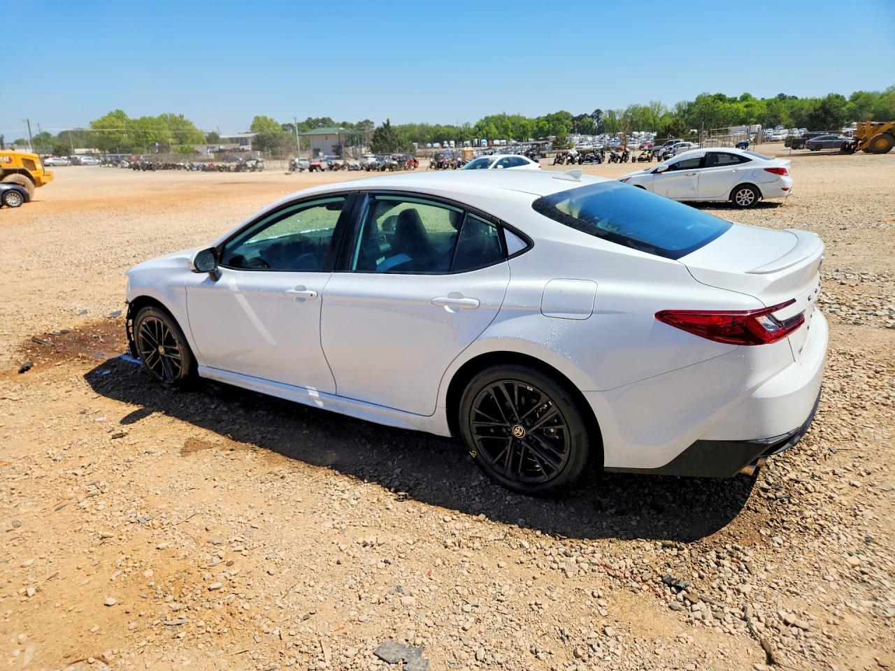 2025 Toyota Camry Se Белый vin: 4T1DAACK9SU646291