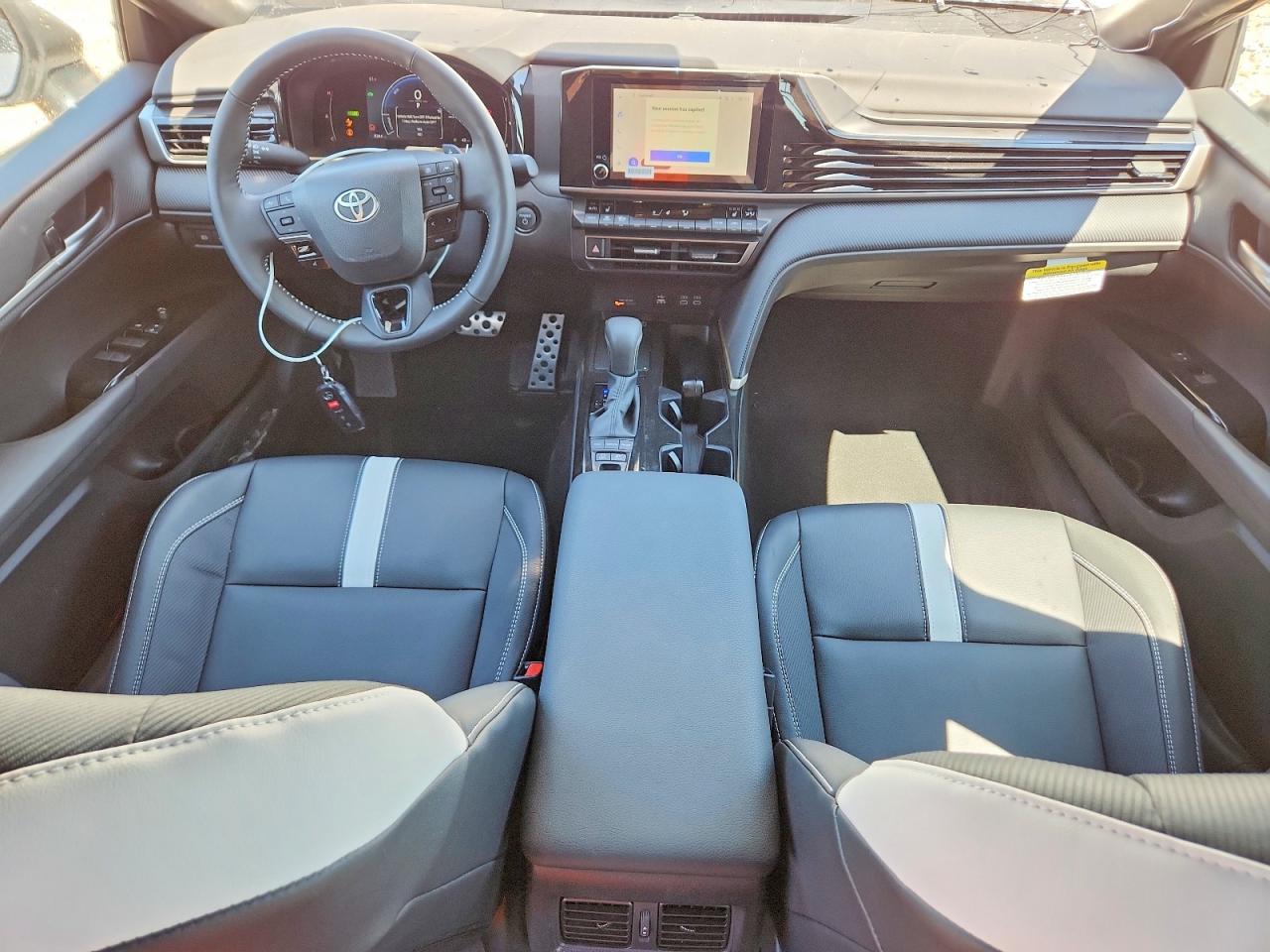 2025 Toyota Camry Se Белый vin: 4T1DAACK9SU646291