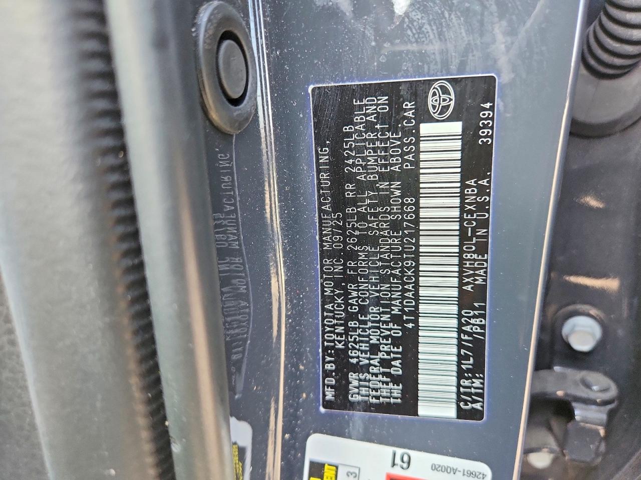 2026 Toyota Camry Le Gray vin: 4T1DAACK9TU217668