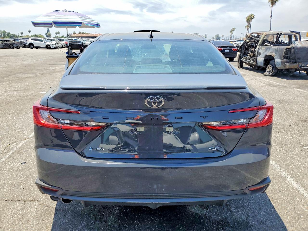 2026 Toyota Camry Se Gray vin: 4T1DAACK9TU672990
