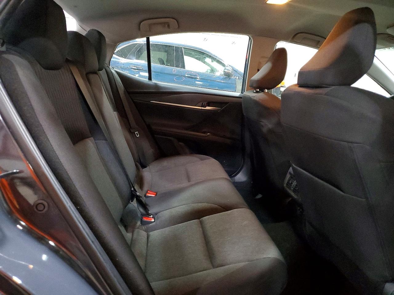 2025 Toyota Camry Le Charcoal vin: 4T1DAACKXSU520862