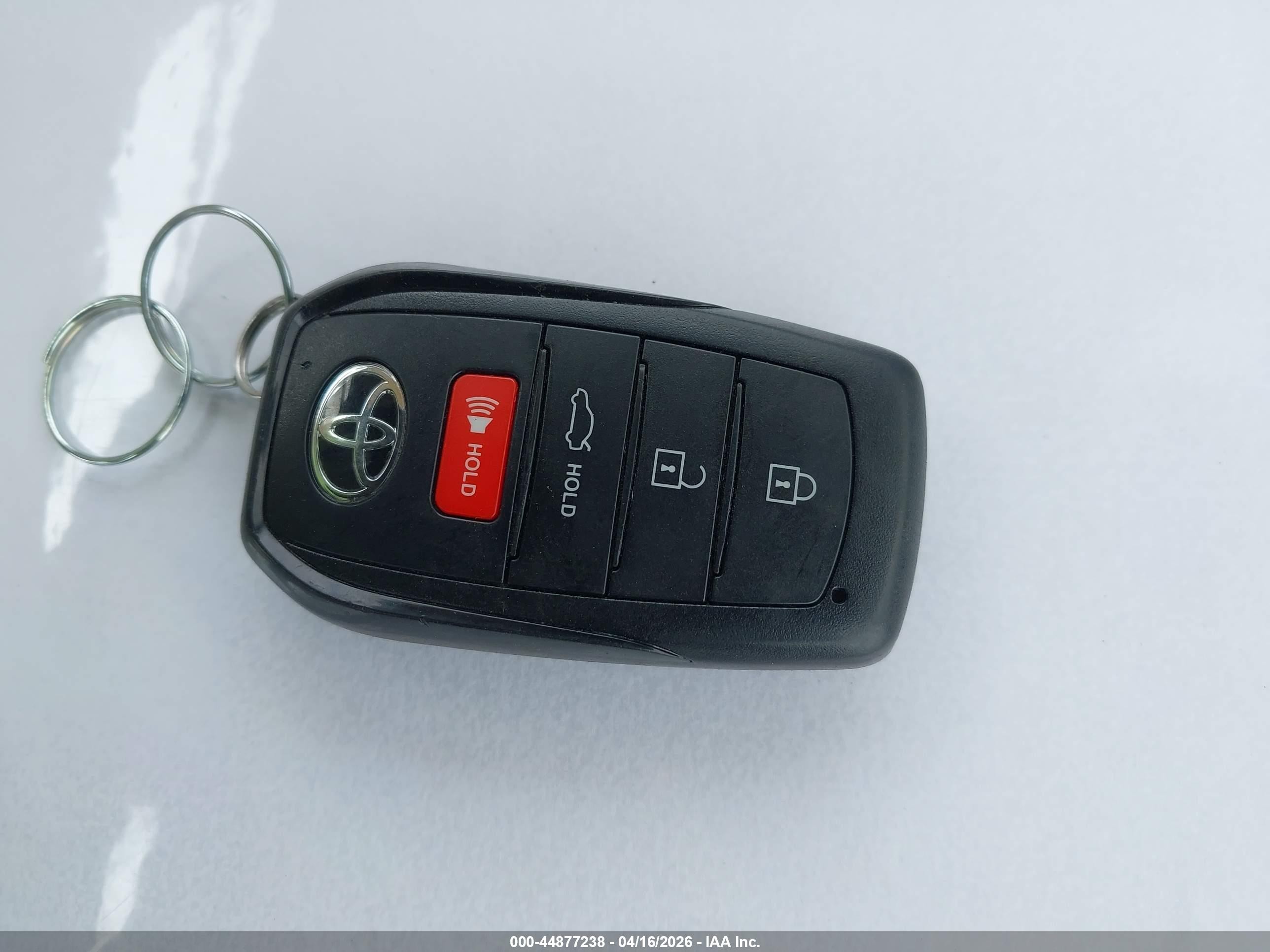 2026 Toyota Camry Xse Red vin: 4T1DAACKXTU235127