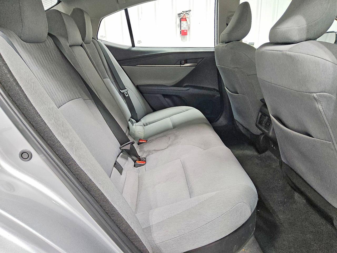 2026 Toyota Camry Le Silver vin: 4T1DBADK0TU037099