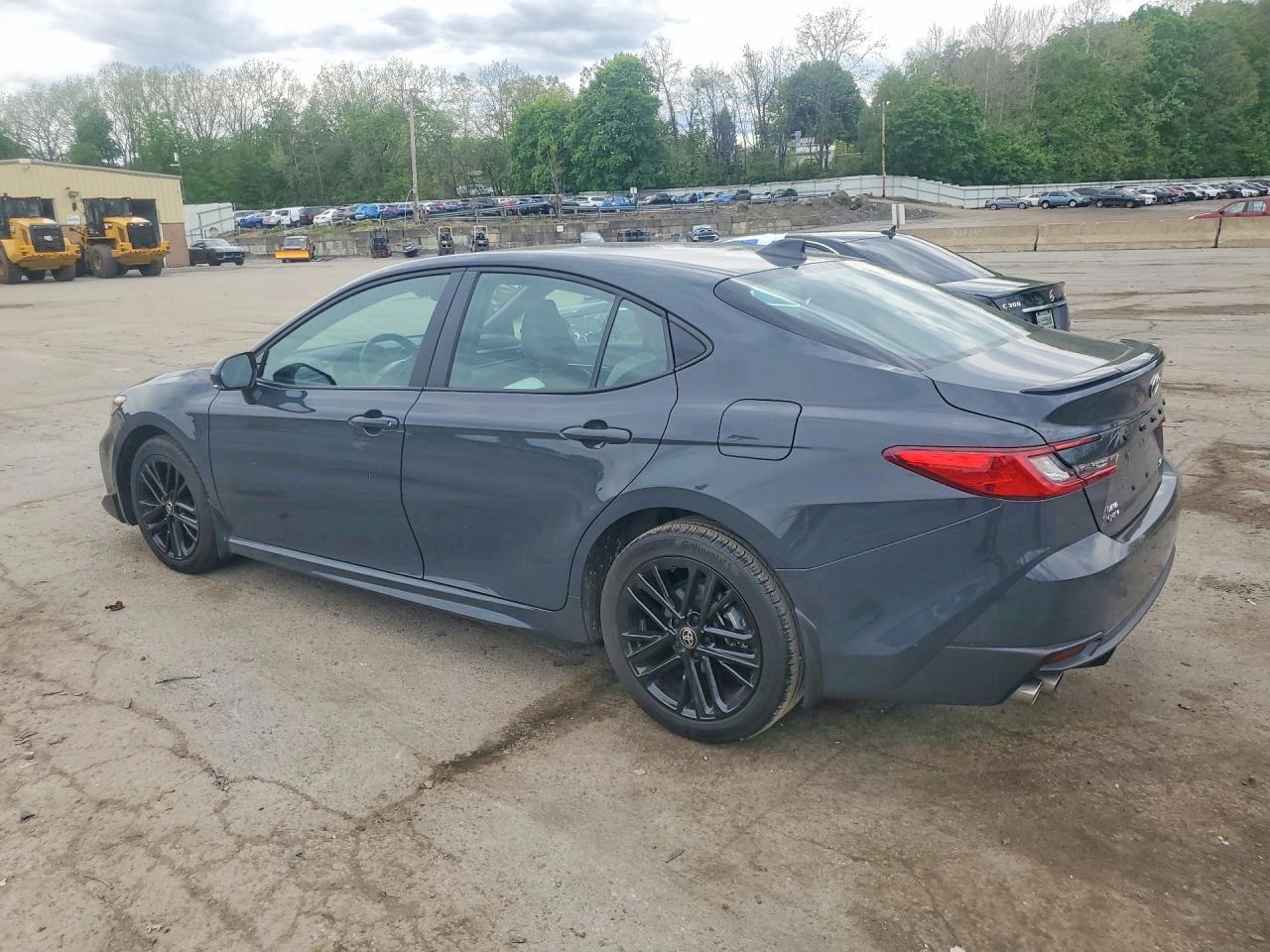 2025 Toyota Camry Se Gray vin: 4T1DBADK1SU541711