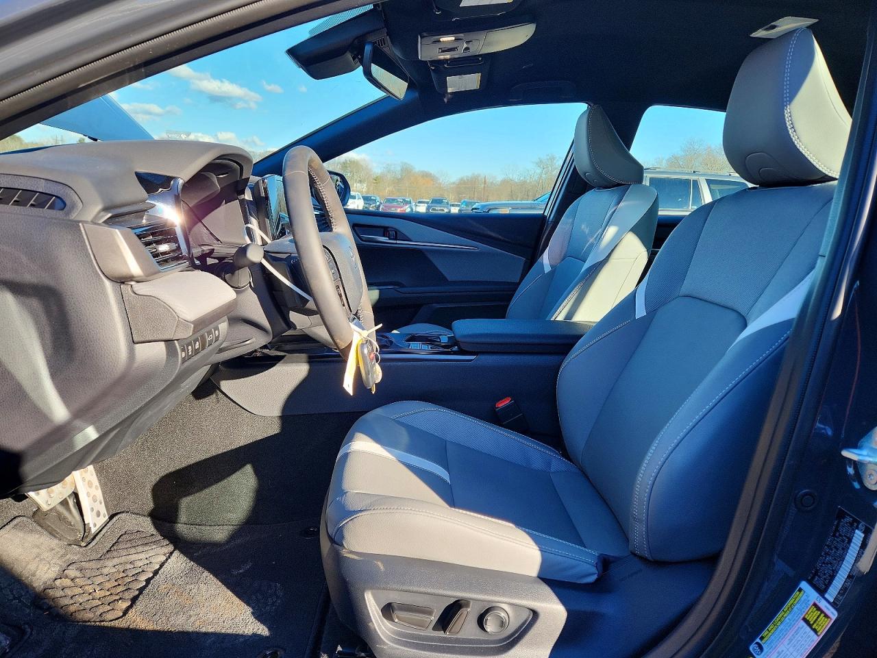 2026 Toyota Camry Se Gray vin: 4T1DBADK1TU040710