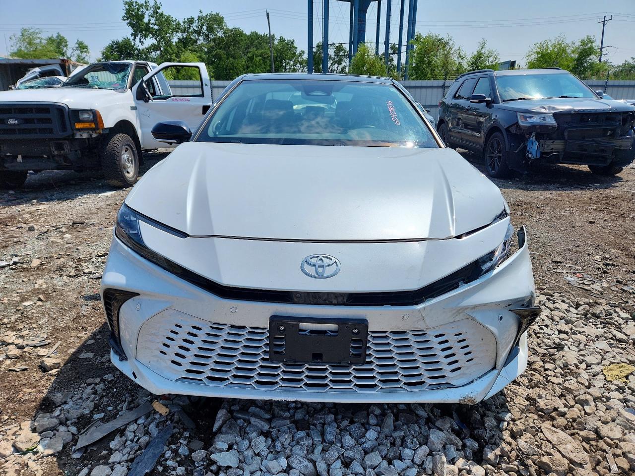2025 Toyota Camry Xse White vin: 4T1DBADK2SU009609