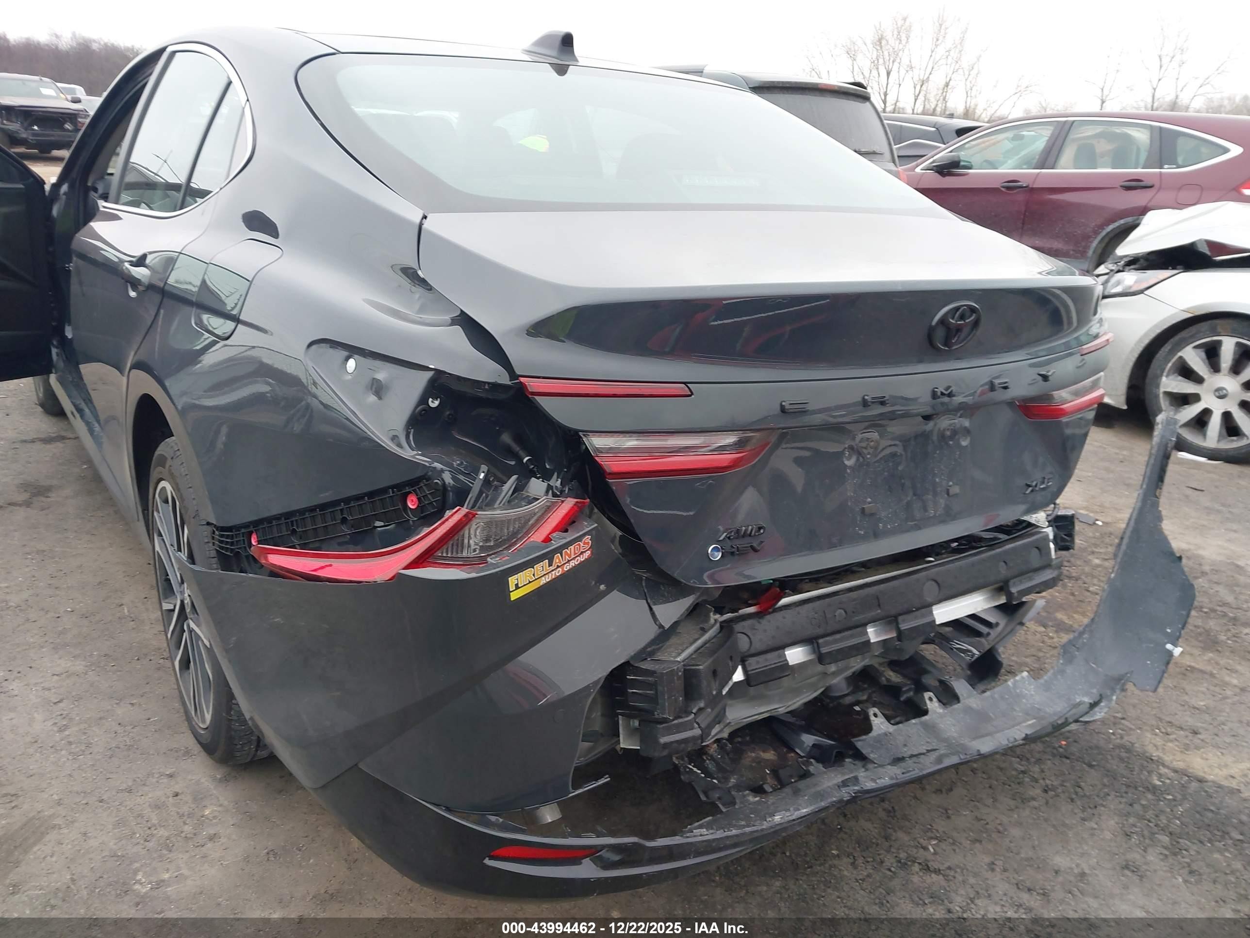 2026 Toyota Camry Xle Gray vin: 4T1DBADK4TU548198