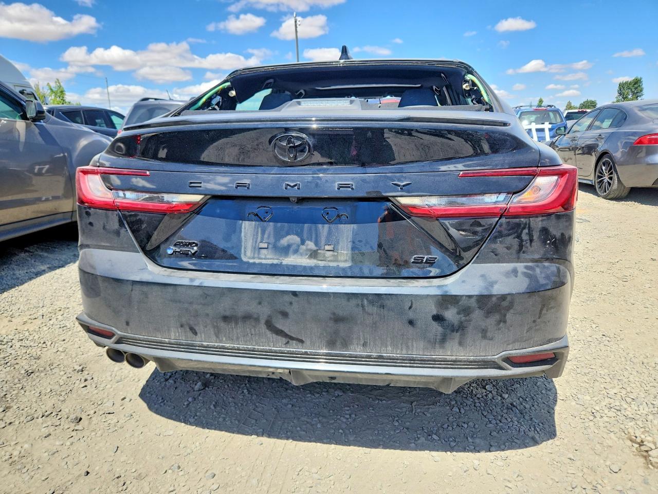 2026 Toyota Camry Nightshade Черный vin: 4T1DBADK4TU551036