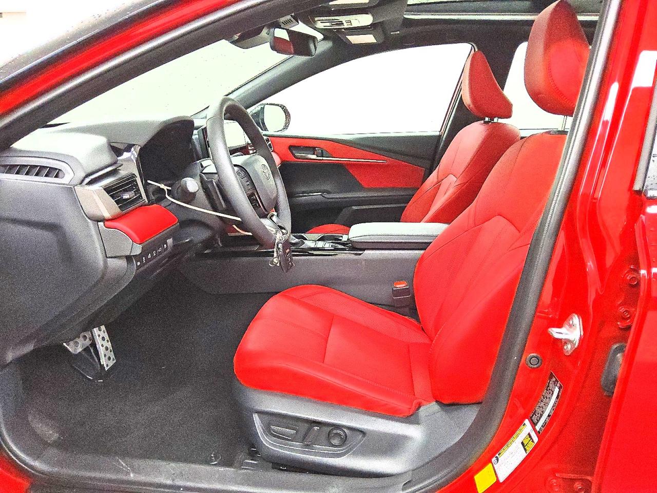 2026 Toyota Camry Xse Красный vin: 4T1DBADK8TU040297