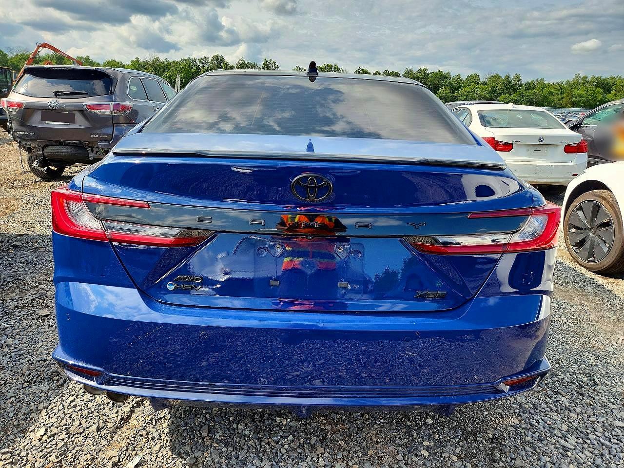 2025 Toyota Camry Xse Blue vin: 4T1DBADK9SU015391