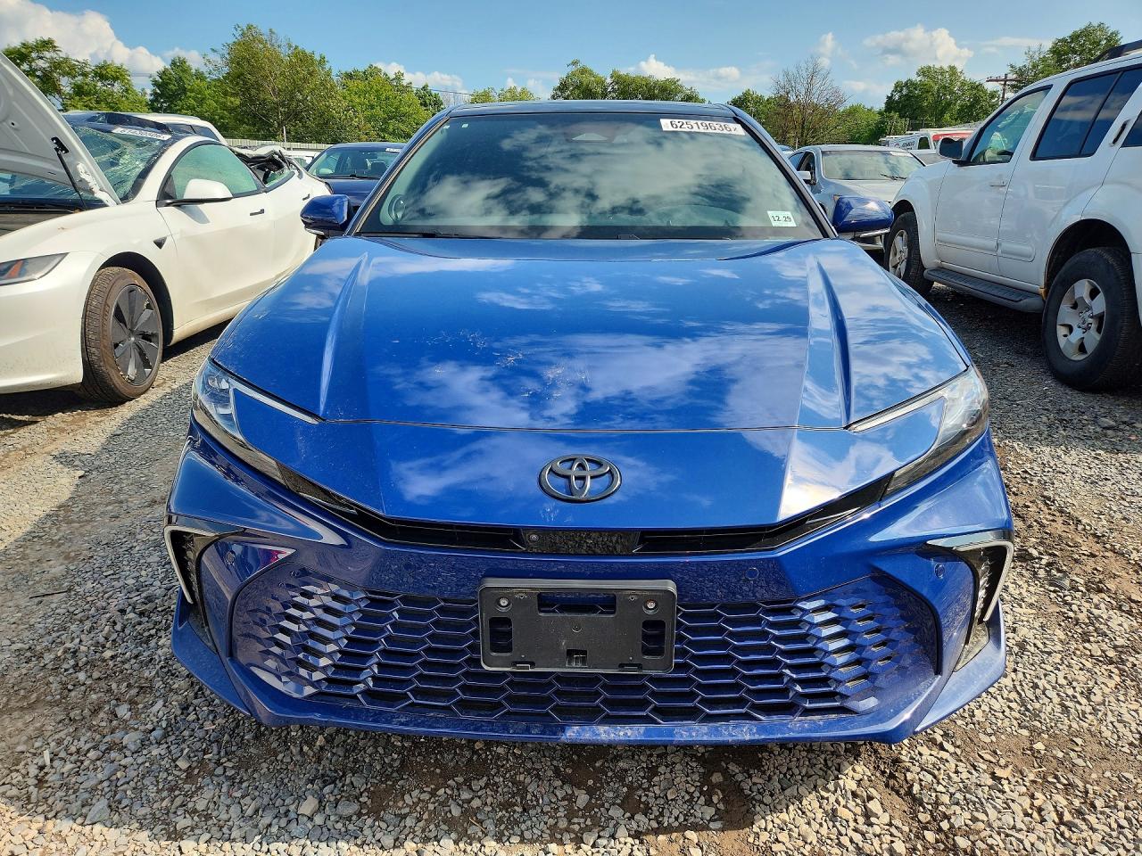 2025 Toyota Camry Xse Blue vin: 4T1DBADK9SU015391