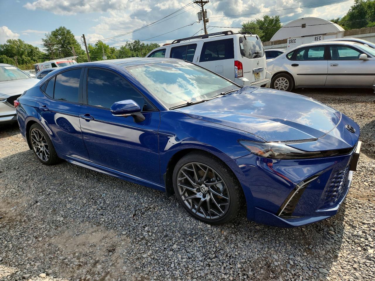 2025 Toyota Camry Xse Blue vin: 4T1DBADK9SU015391