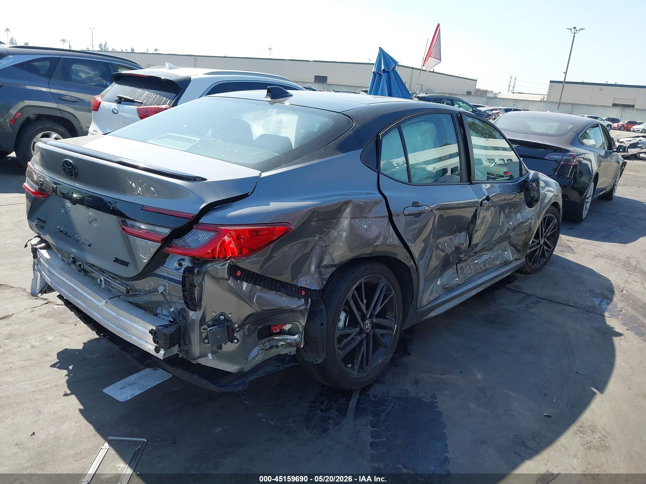 2025 Toyota Camry Xse Серый vin: 4T1DBADK9SU522839