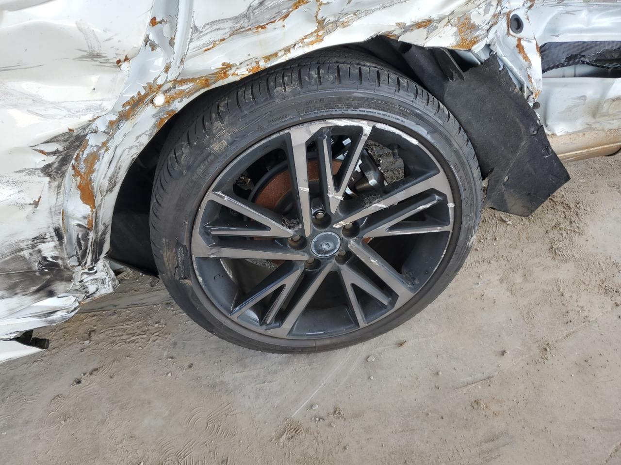2025 Toyota Camry Xse Белый vin: 4T1DBADKXSU018512 Damage: Left Rear Wheel, Curb Rash, > 12 Inches
