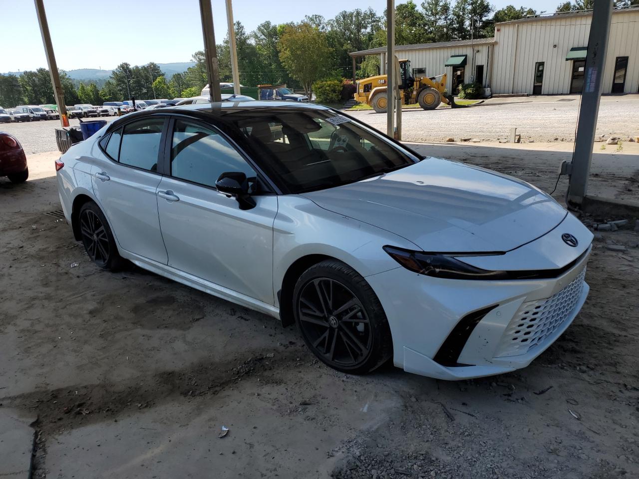 2025 Toyota Camry Xse Белый vin: 4T1DBADKXSU018512 Damage: Hood, Dent(S) W/ Paint Dmg, 1 To 2 Inches