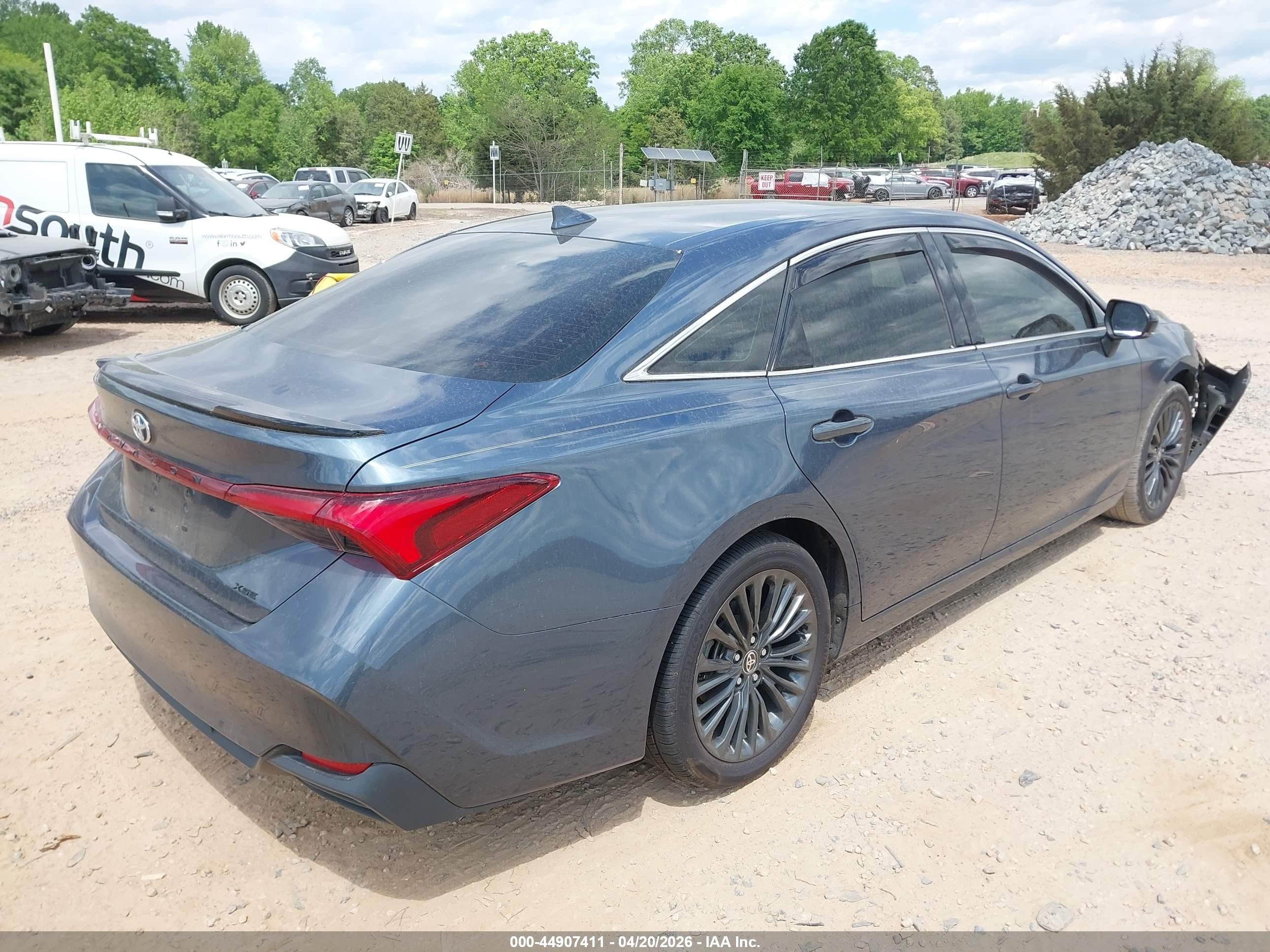 2021 Toyota Avalon Xse Blue vin: 4T1EA1AB0MU002799