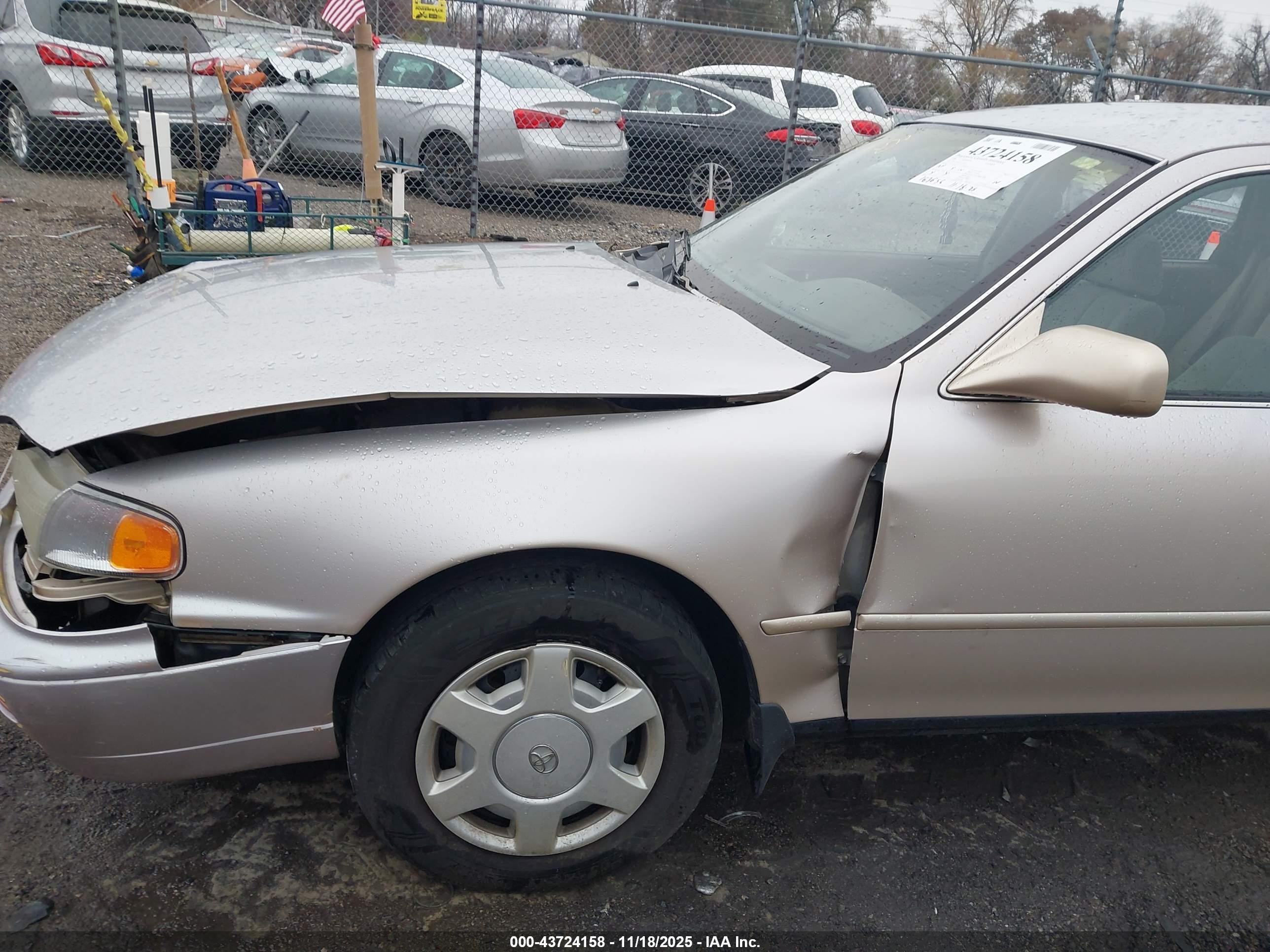 1996 Toyota Camry Le Tan vin: 4T1EF12K6TU119723