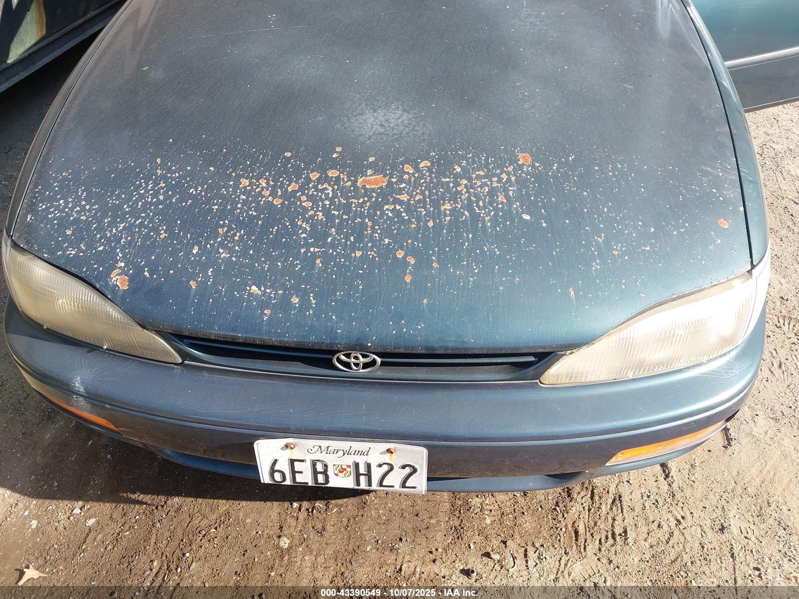 1996 Toyota Camry Le Green vin: 4T1EG12KXTU757129
