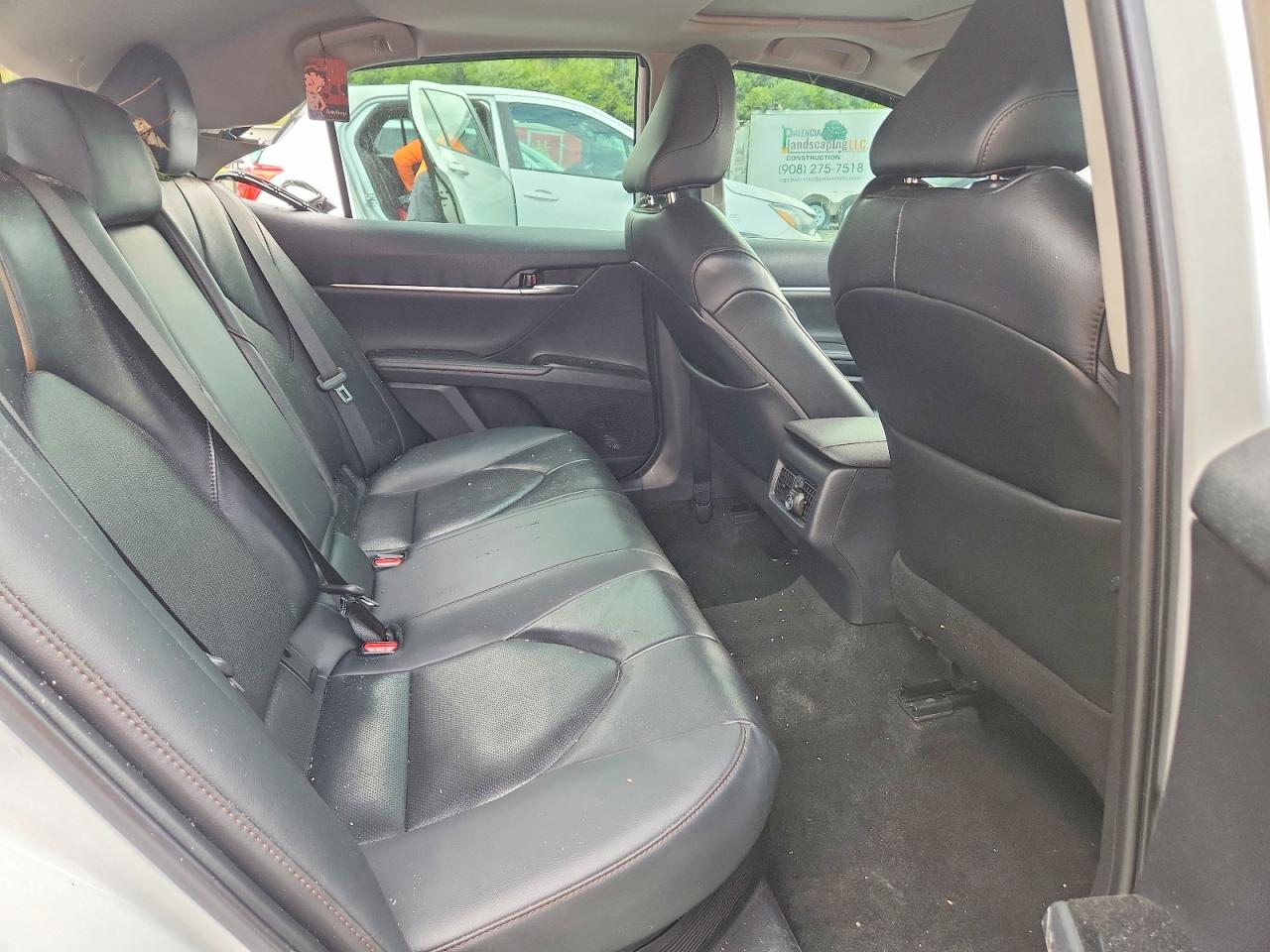 2020 Toyota Camry Xle White vin: 4T1F31AK0LU543896