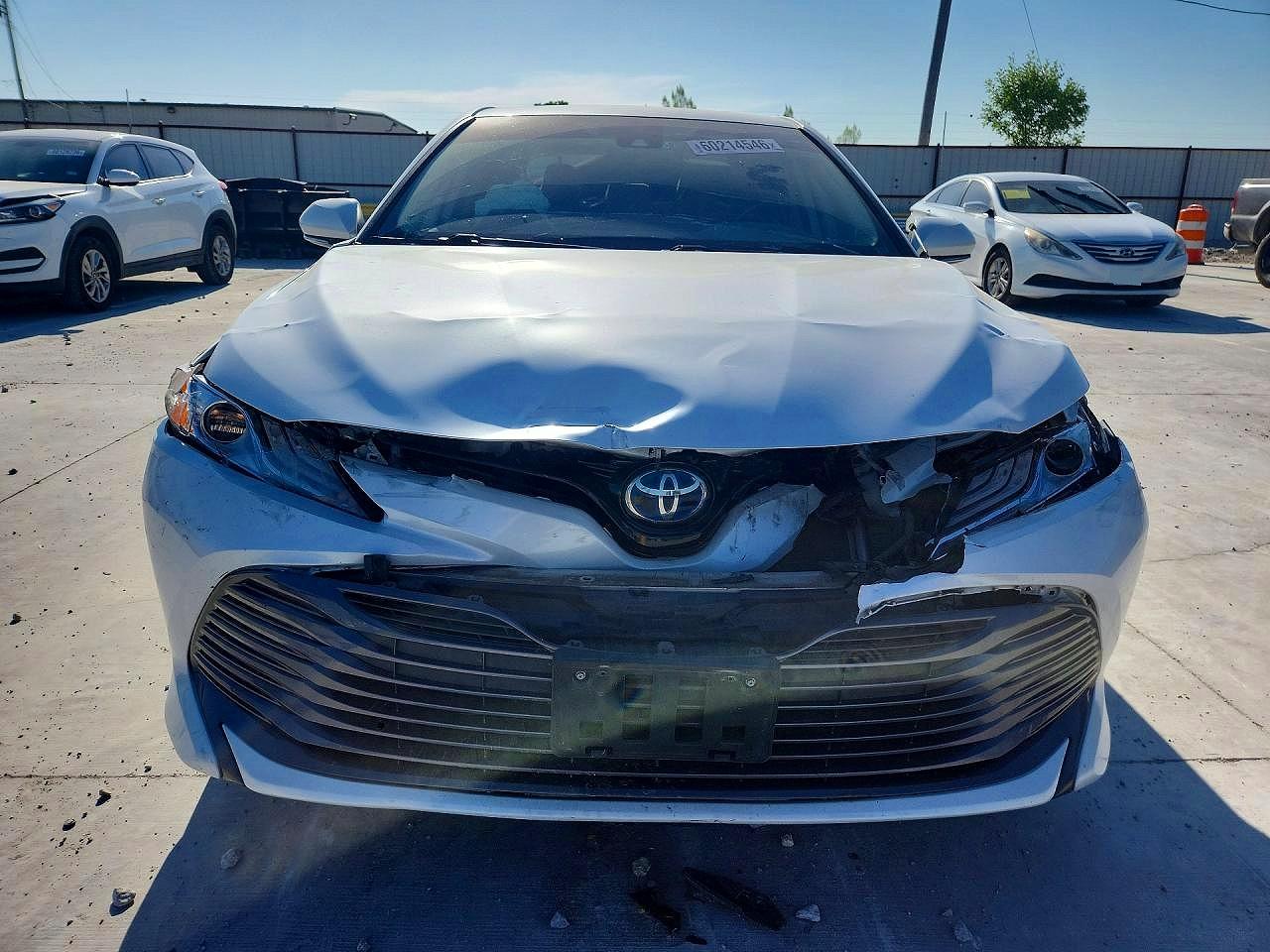 2020 Toyota Camry Xle White vin: 4T1F31AK3LU541186