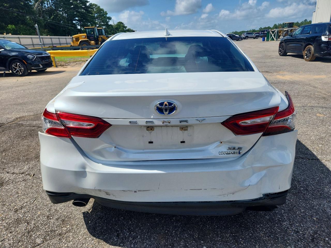 2020 Toyota Camry Xle Белый vin: 4T1F31AKXLU538575