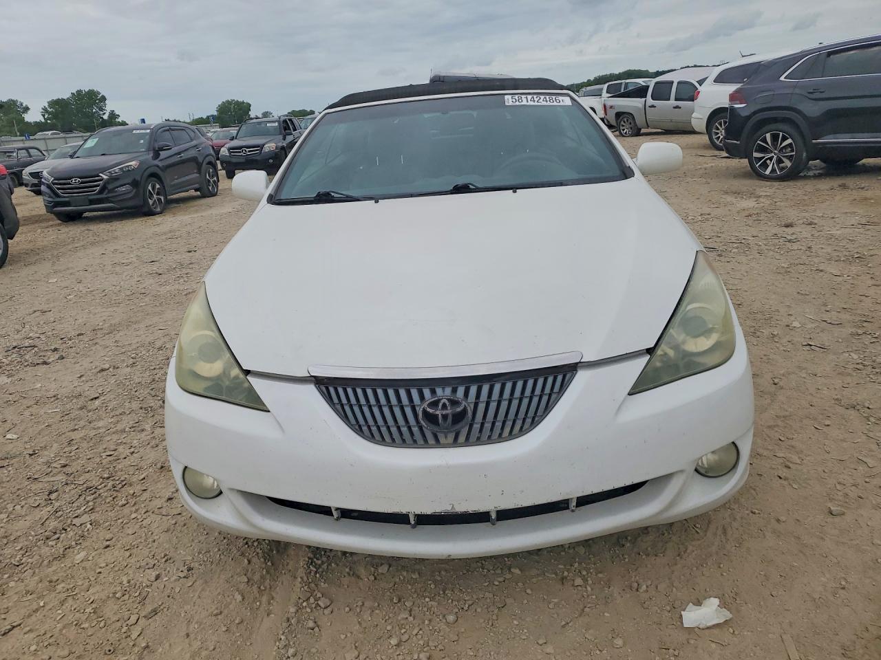 2004 Toyota Camry Solara Sle V6 White vin: 4T1FA38P04U034816