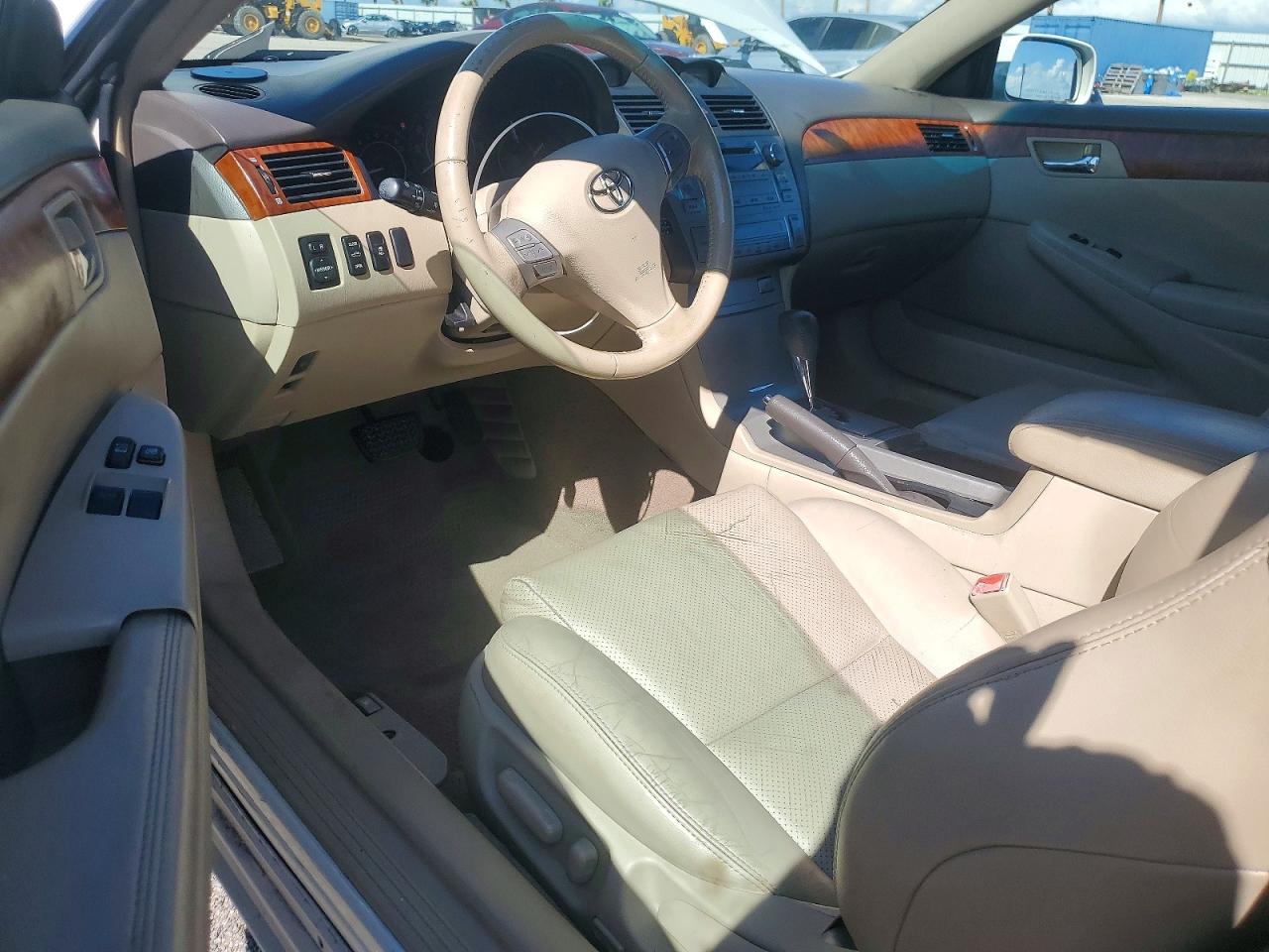 2007 Toyota Camry Solara Sle V6 White vin: 4T1FA38P07U131924