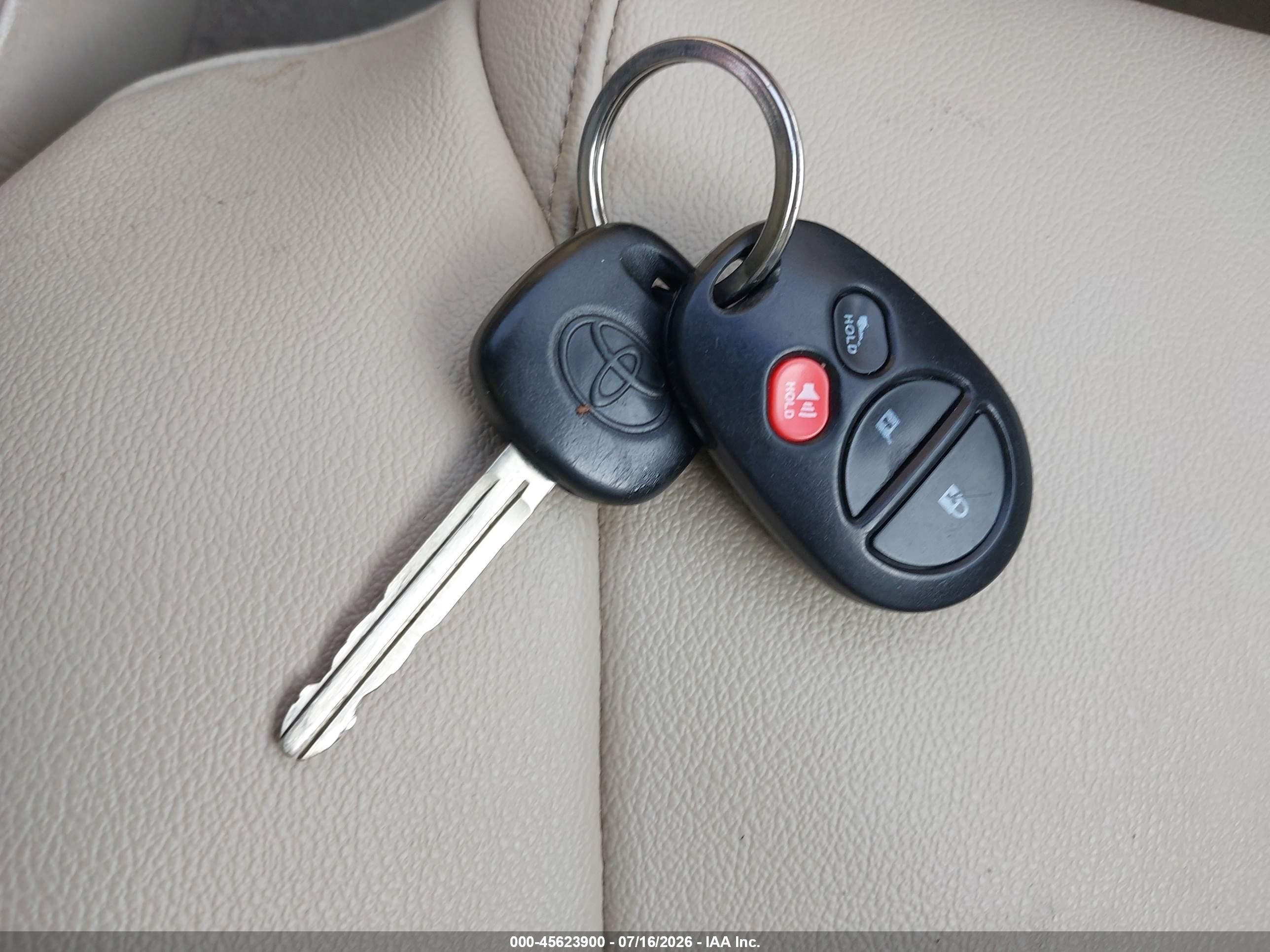 2004 Toyota Camry Solara Sle Red vin: 4T1FA38P14U031245
