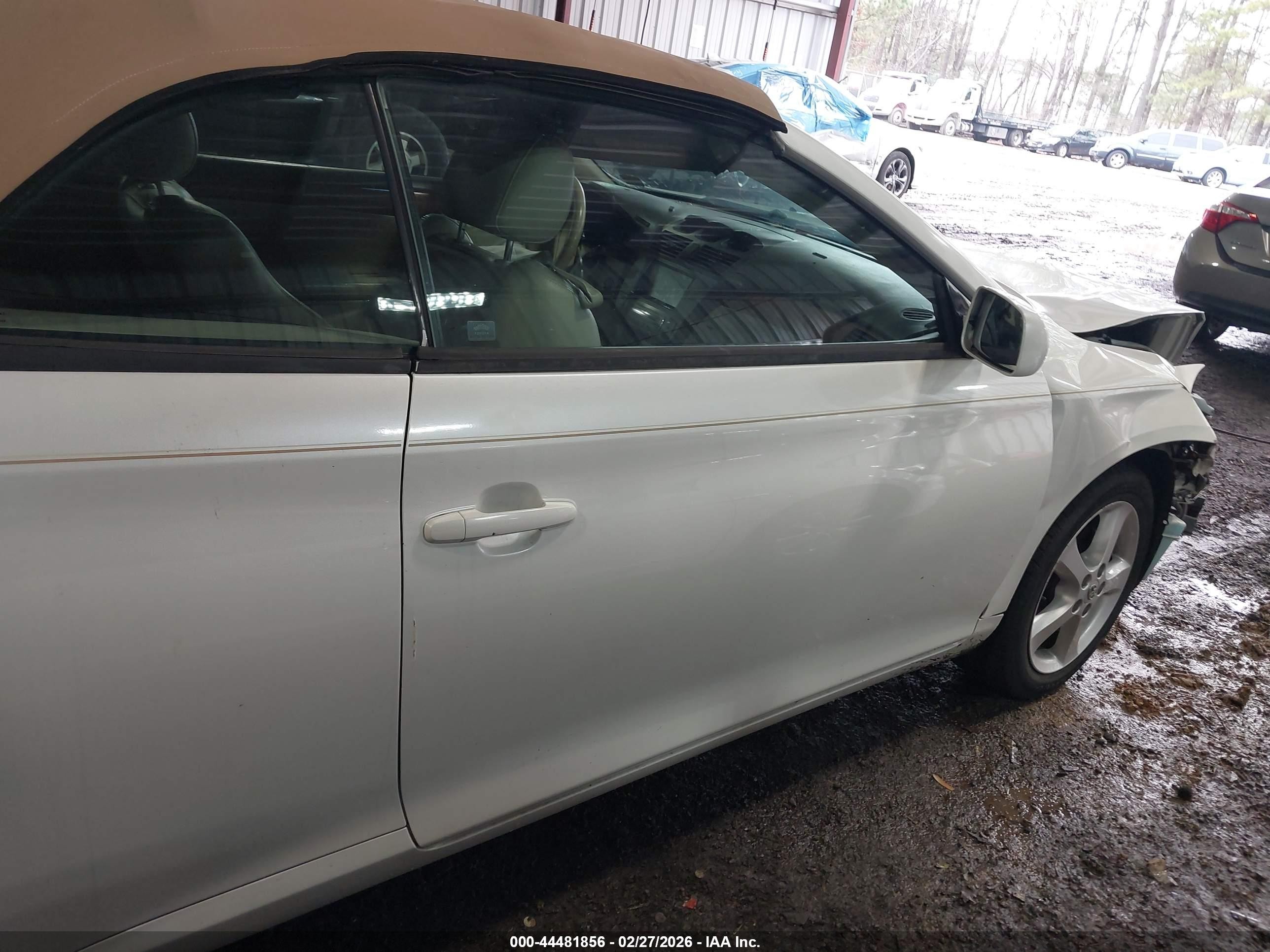 2007 Toyota Camry Solara Sle White vin: 4T1FA38P17U130717