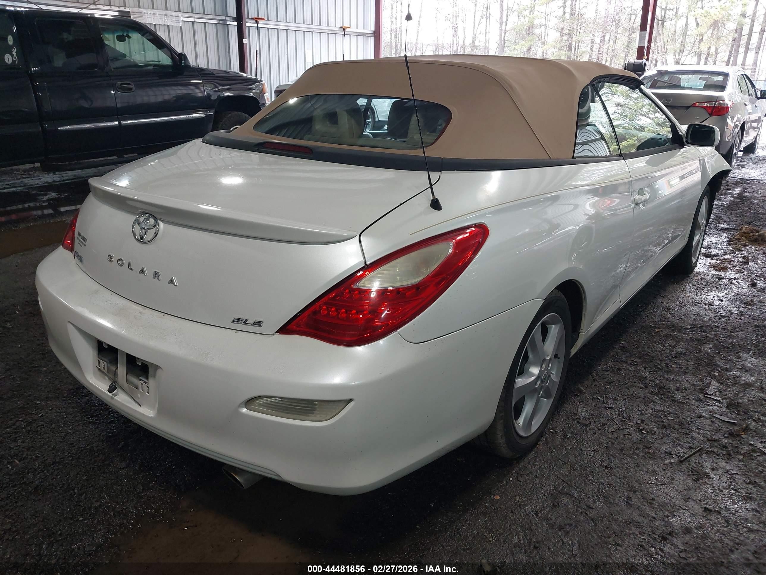 2007 Toyota Camry Solara Sle White vin: 4T1FA38P17U130717