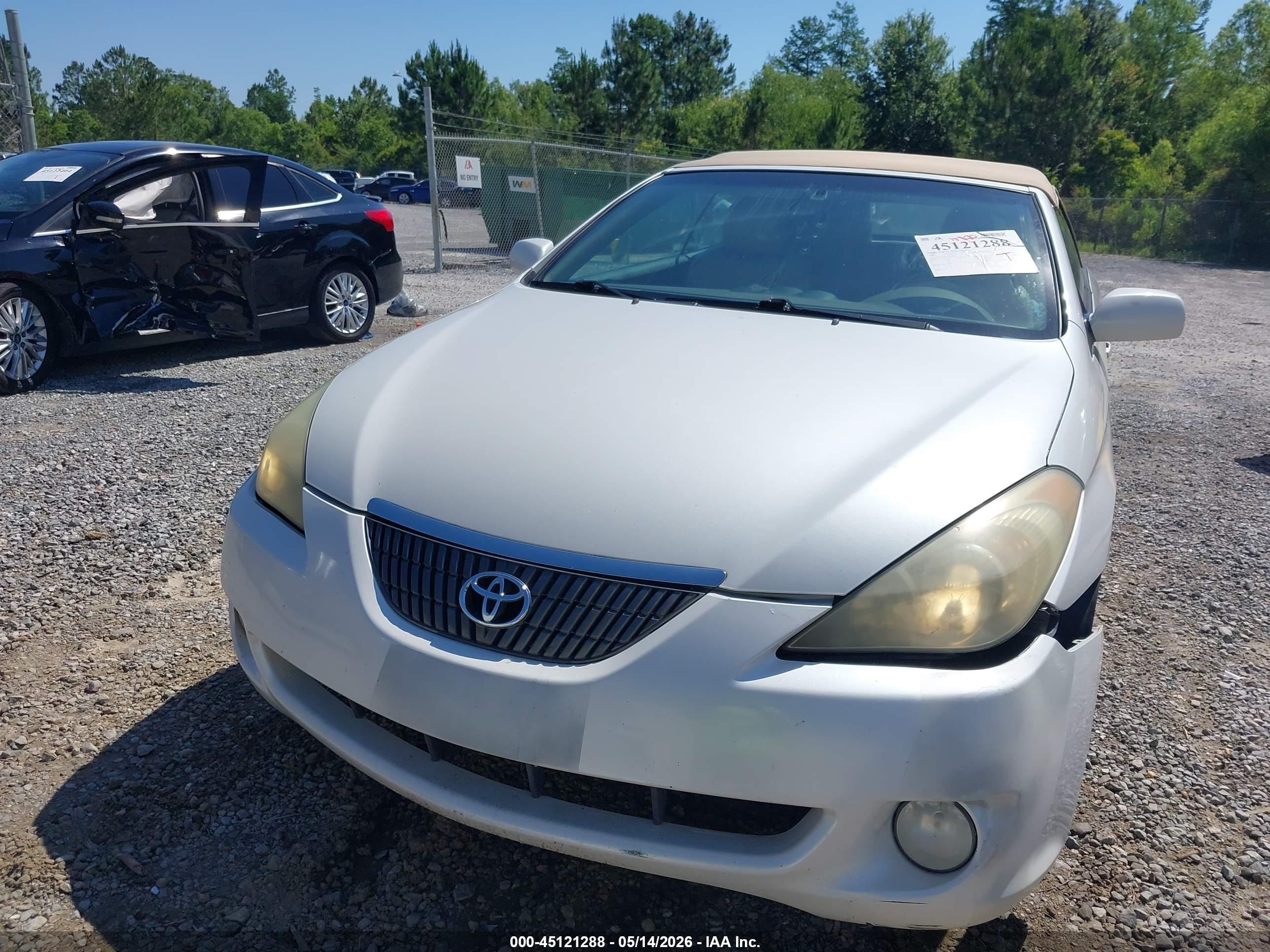 2005 Toyota Camry Solara Sle White vin: 4T1FA38P45U054441