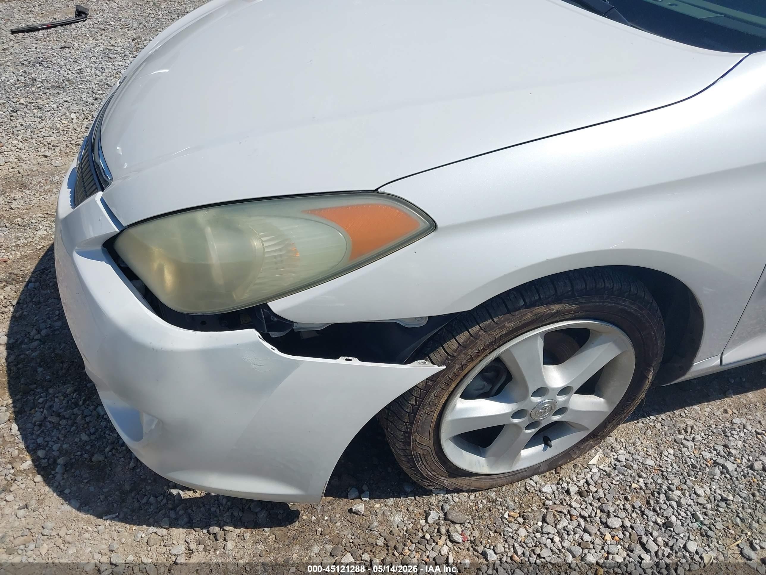 2005 Toyota Camry Solara Sle White vin: 4T1FA38P45U054441