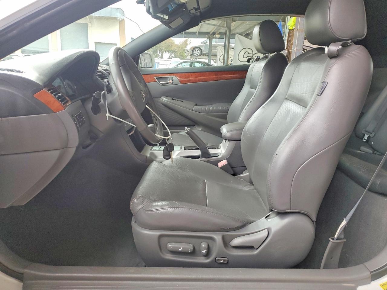 2006 Toyota Camry Solara Sle V6 White vin: 4T1FA38P46U094035