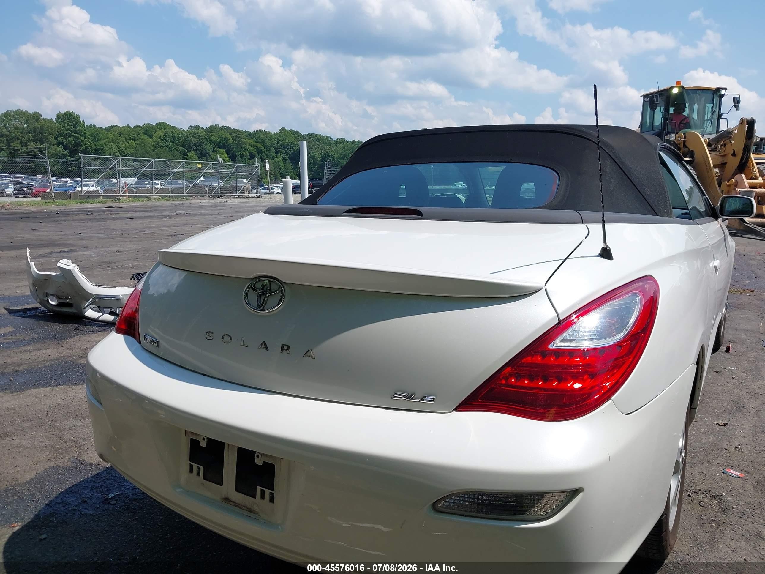 2008 Toyota Camry Solara Sle White vin: 4T1FA38P58U144363