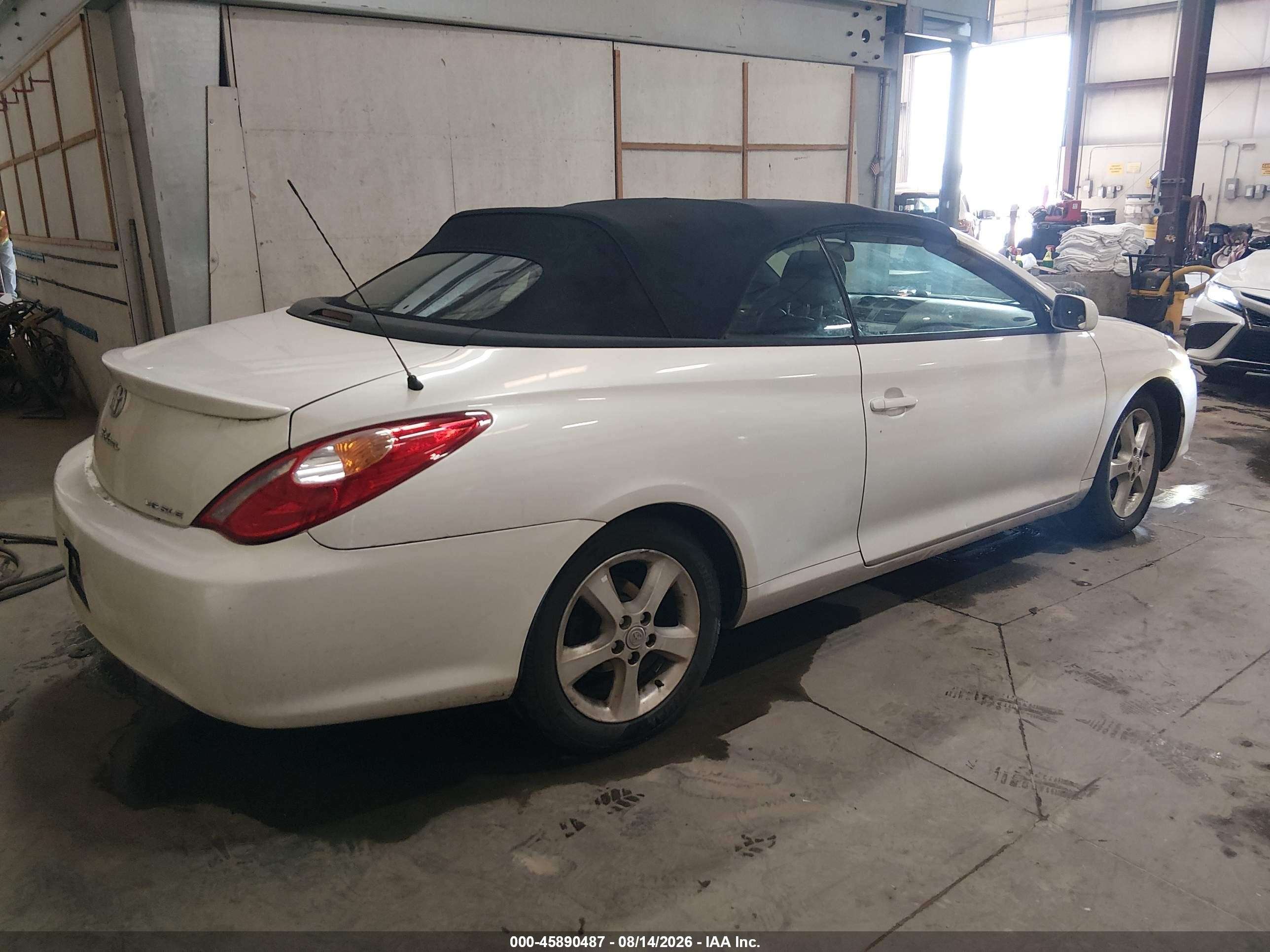 2005 Toyota Camry Solara Sle White vin: 4T1FA38P65U056269